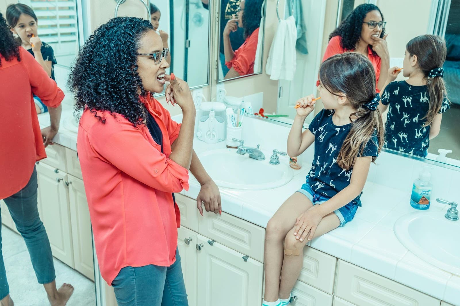 family routine for cleaning teeth